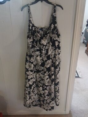 Old Navy Black and White Floral Maxi Dress